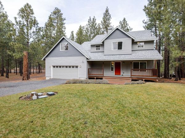 14450 Mountain View Loop, Sisters, OR 97759