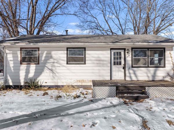 222 LIBERTY Boulevard, MACHESNEY PARK, IL 61115