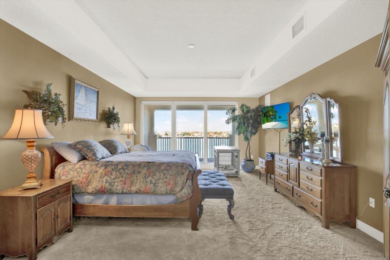 17745 Gulf Boulevard, Unit 604, Redington Shores, FL 33708 Photo