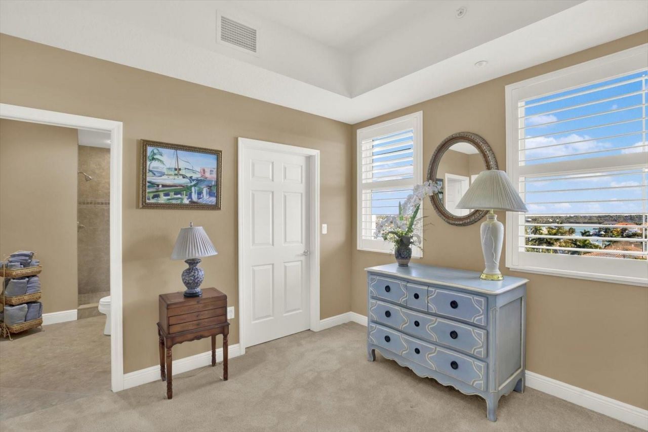 17745 Gulf Boulevard, Unit 604, Redington Shores, FL 33708 Photo