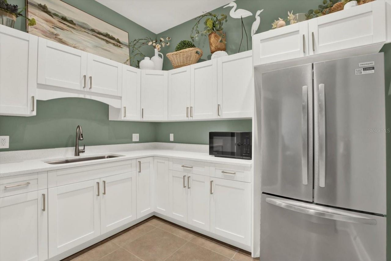 17745 Gulf Boulevard, Unit 604, Redington Shores, FL 33708 Photo