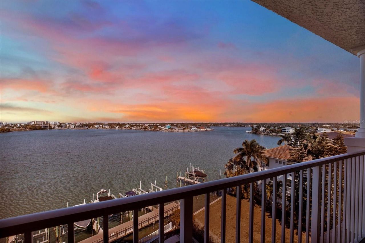 17745 Gulf Boulevard, Unit 604, Redington Shores, FL 33708 Photo