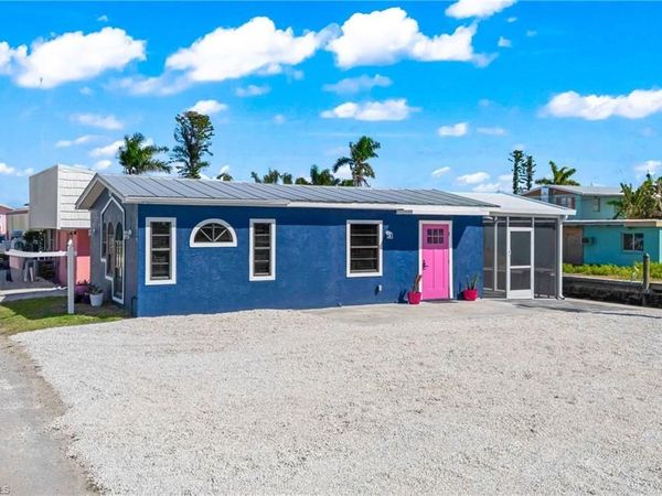 2629 Coco Plum DR, MATLACHA, FL 33993