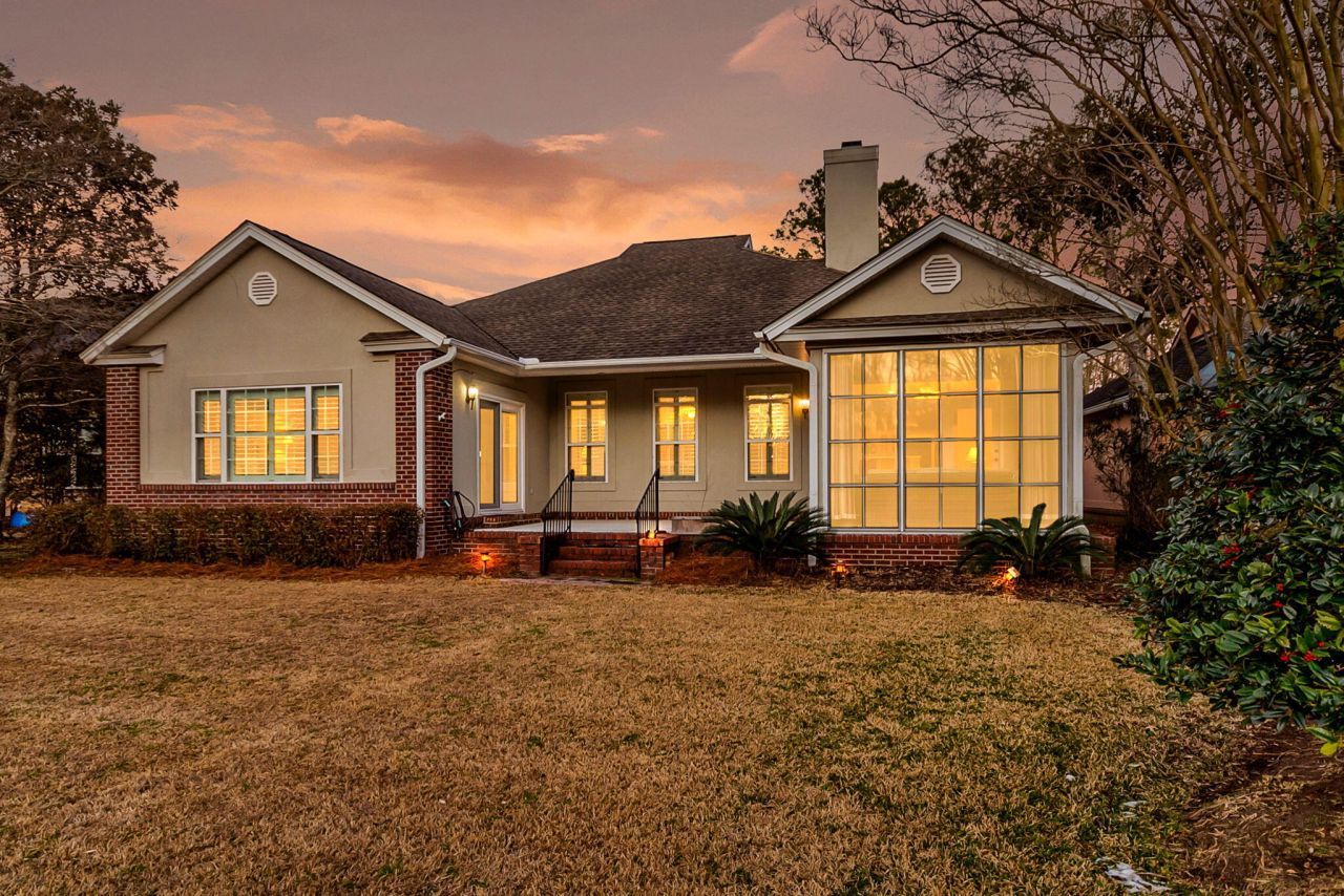 763 Hamlet Circle Photo 11