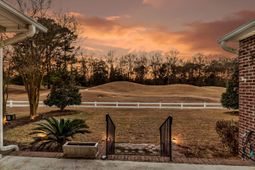 763 Hamlet Circle photo 4