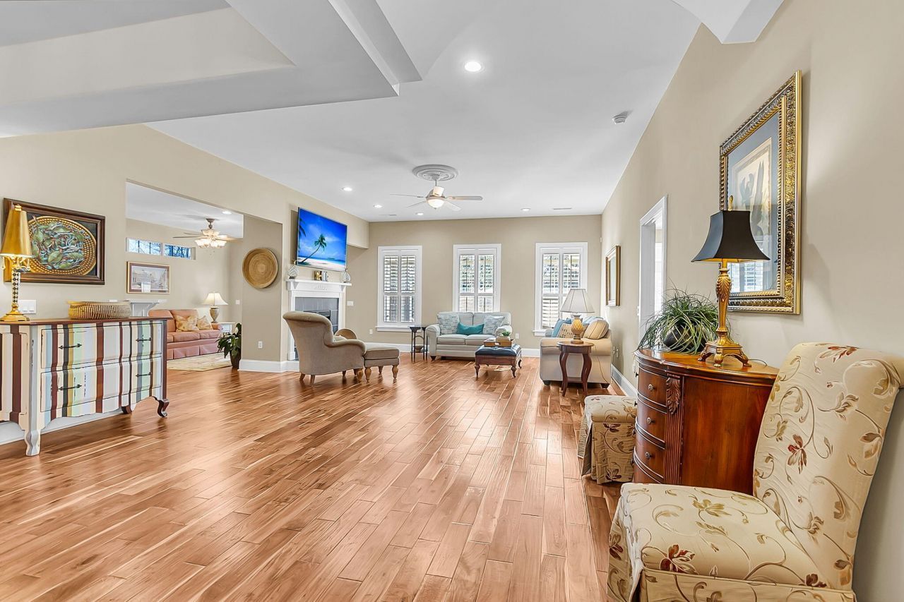 763 Hamlet Circle Photo 37