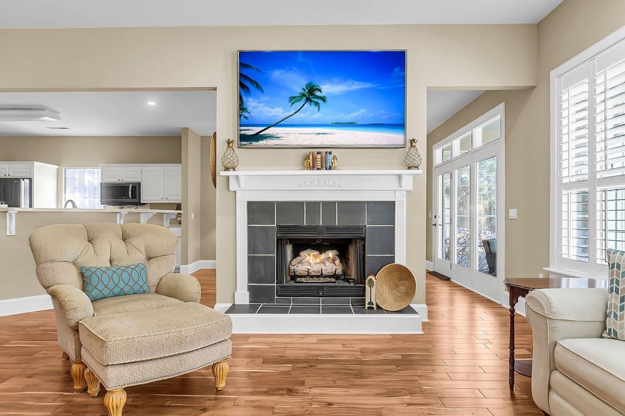 763 Hamlet Circle Photo 40