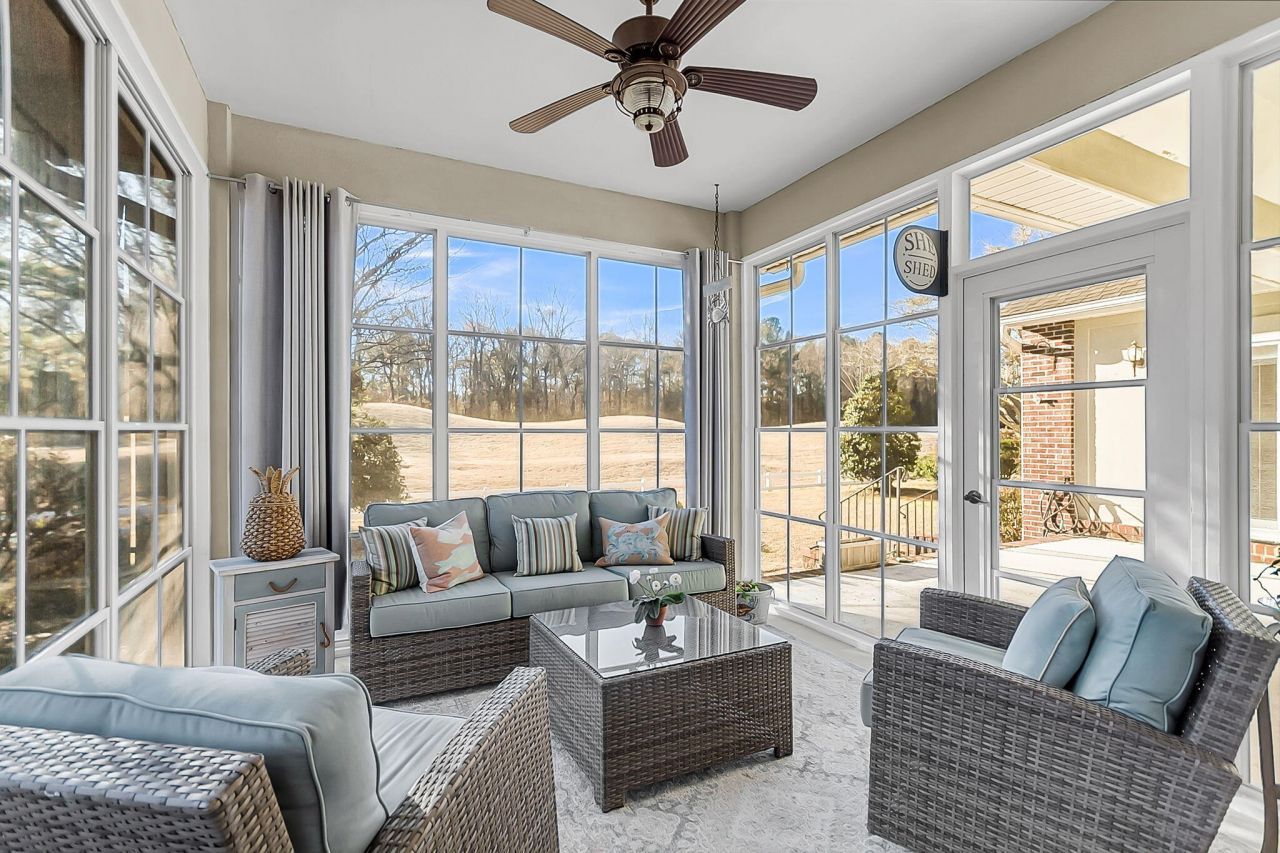 763 Hamlet Circle Photo 9