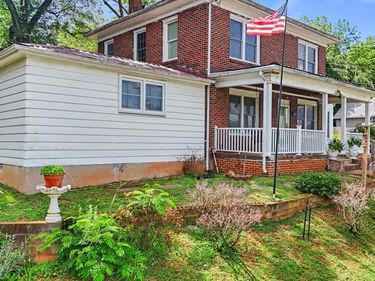 10662 LEE JACKSON HIGHWAY, BIG ISLAND, VA 24526
