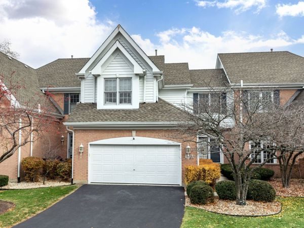 1512 Harbour Towne Place, Naperville, IL 60564