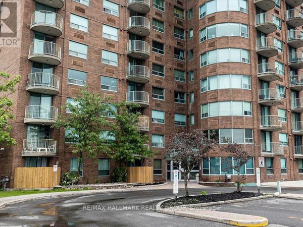 1440 HERON Road, Unit 801, Ottawa, ON K1V0X2