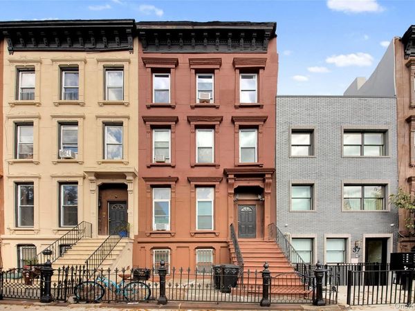 35 Herkimer Street , Brooklyn, NY 11216