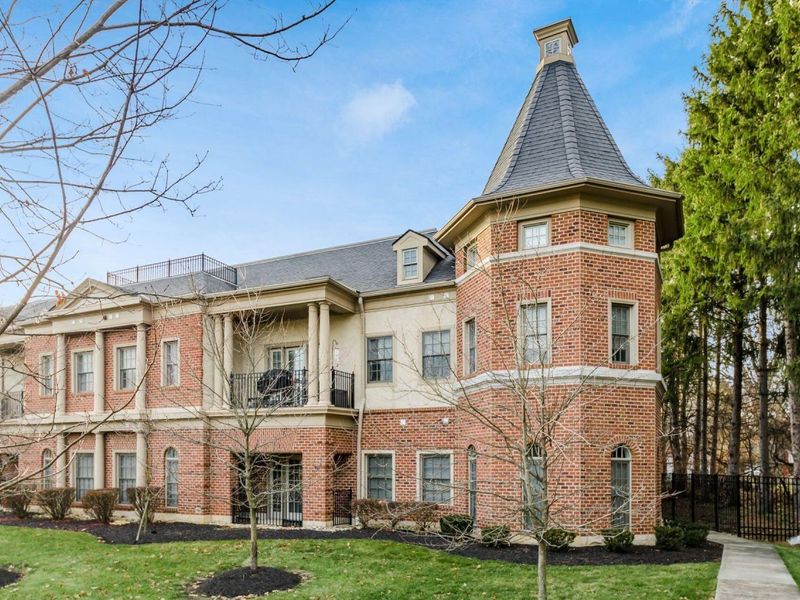 705 N State Street, Unit 207, Westerville, OH 43082 Photo 2