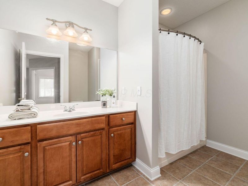 705 N State Street, Unit 207, Westerville, OH 43082 Photo 29