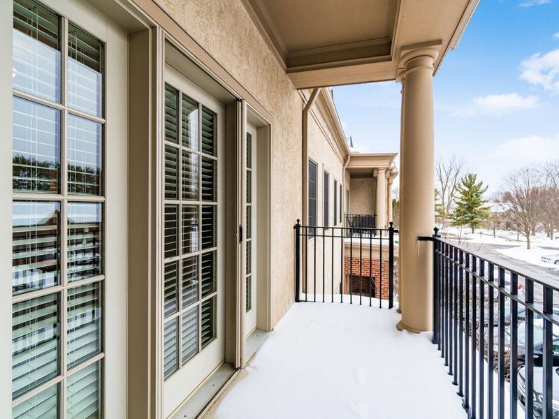 705 N State Street, Unit 207, Westerville, OH 43082 Photo 31