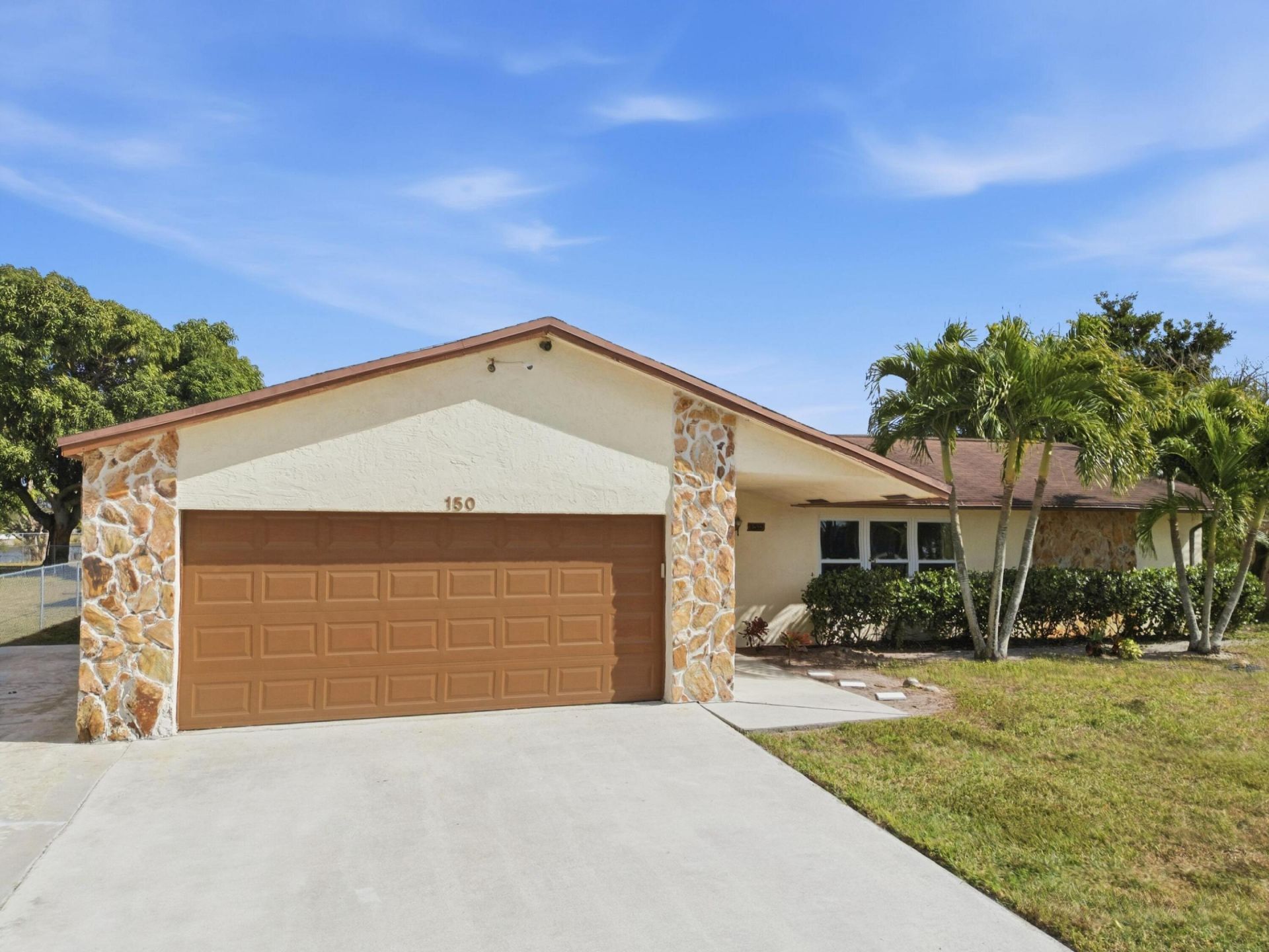 150 Valencia Street, Royal Palm Beach, FL 33411 Photo