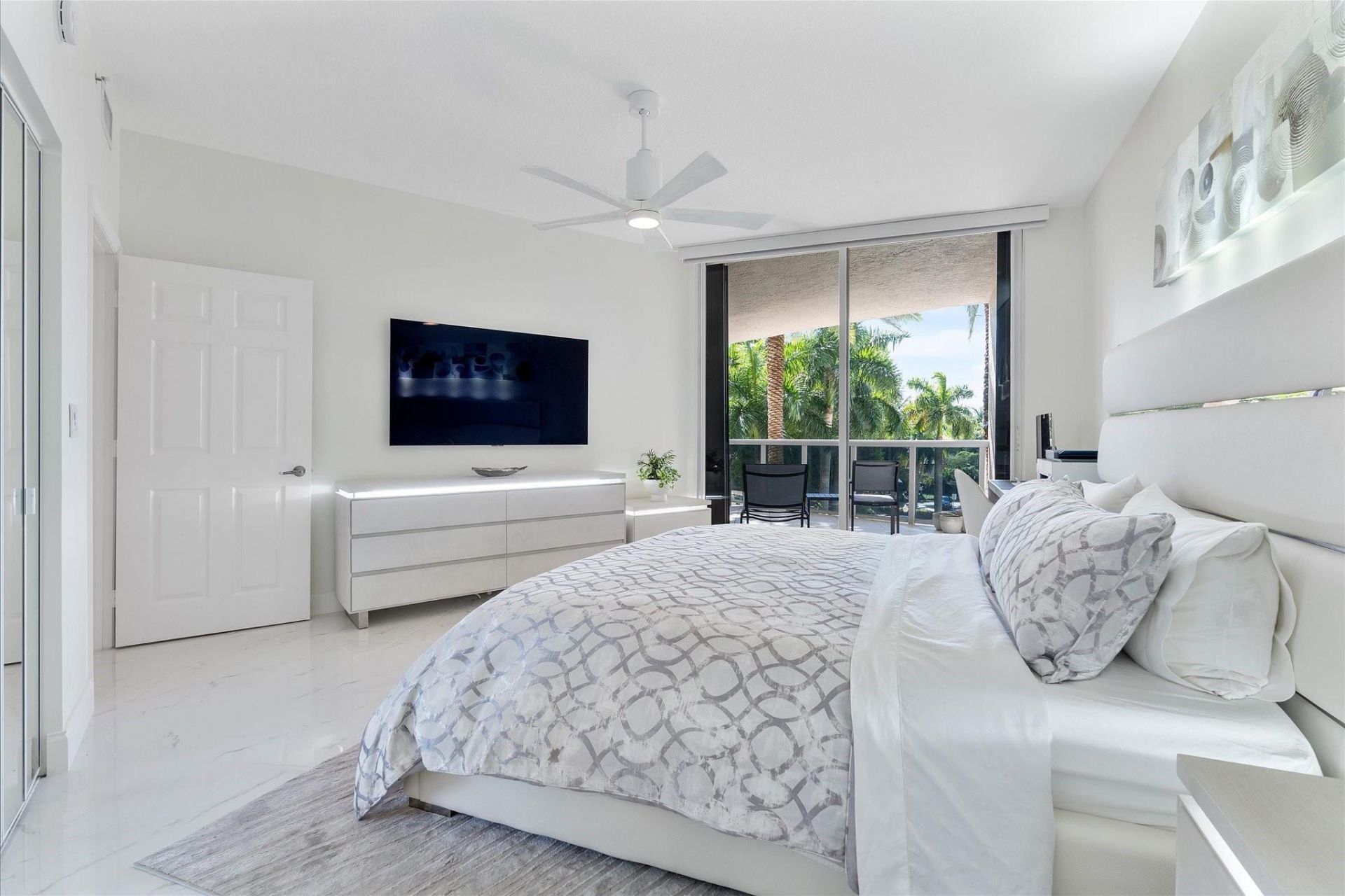 3100 N Ocean Blvd, Unit 306, Fort Lauderdale, FL 33308 Photo