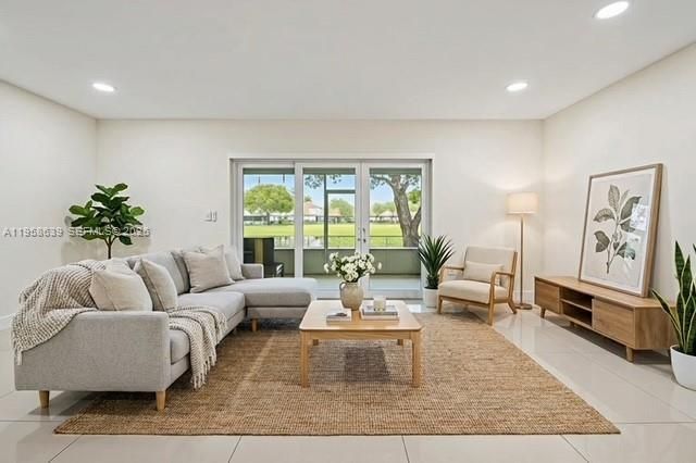 20877 NW 4th St, Pembroke Pines, FL 33029 Photo