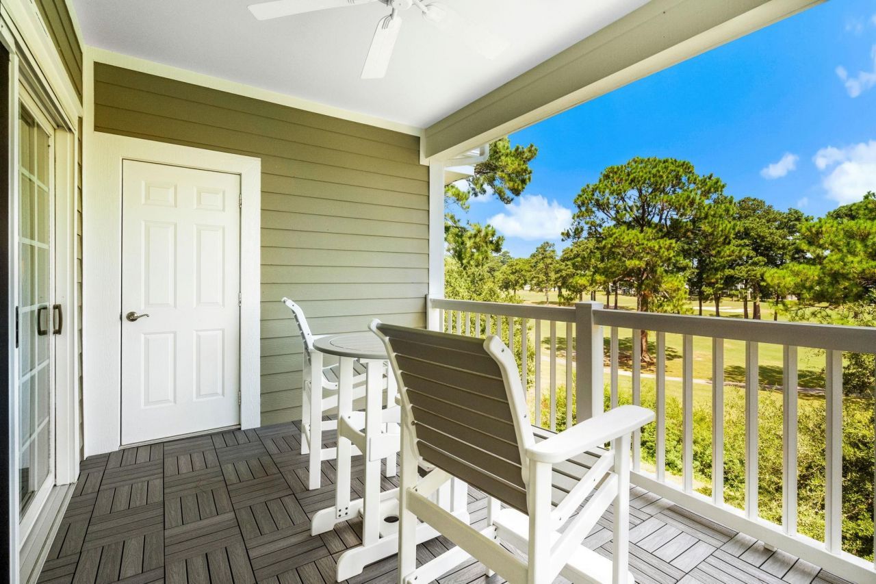 4885 Magnolia Pointe Ln. Photo 26