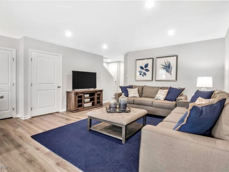 5088 Spruce Knoll Run, Kent, OH 44240 Photo 3