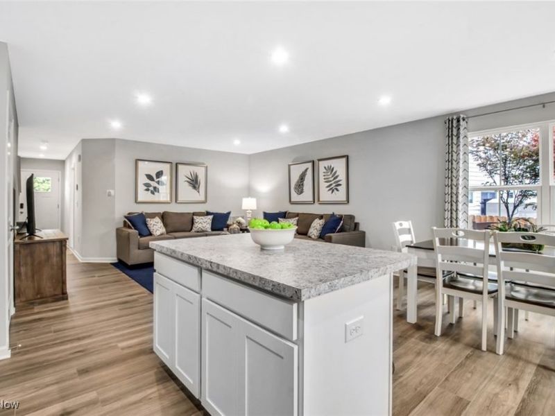 5088 Spruce Knoll Run, Kent, OH 44240 Photo 8