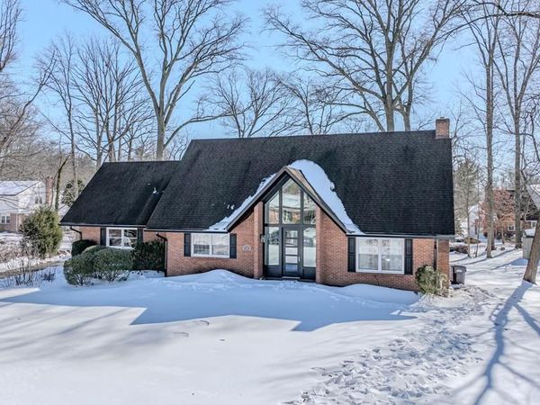 2400 W HEATHER ROAD, WILMINGTON, DE 19803