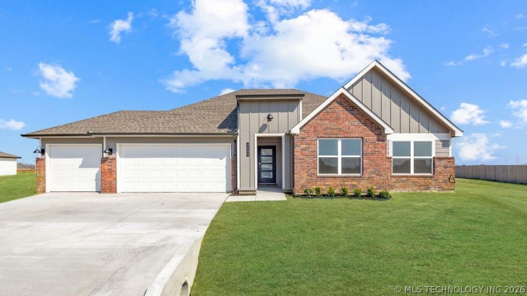 3455 E 154th Street S, Bixby, OK 74008 Main Photo