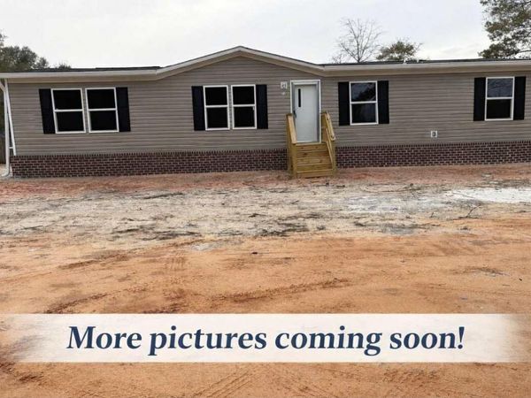 22 LEONARDO CT, DeFuniak Springs, FL 32433