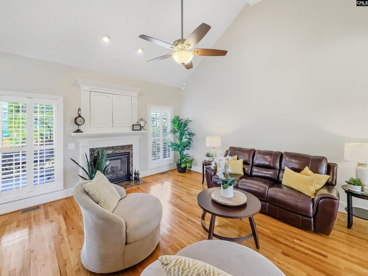 304 Shoal Creek Drive Photo 6