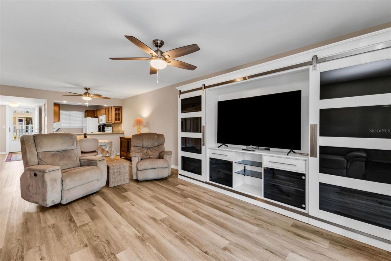 150 Harborside Avenue, Unit 209, Punta Gorda, FL 33950 Photo