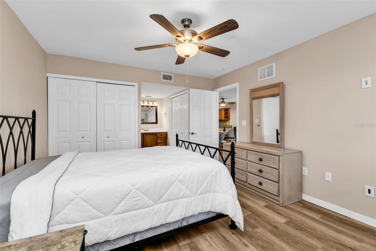 150 Harborside Avenue, Unit 209, Punta Gorda, FL 33950 Photo