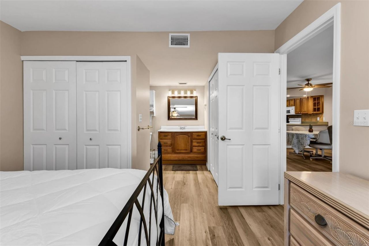 150 Harborside Avenue, Unit 209, Punta Gorda, FL 33950 Photo