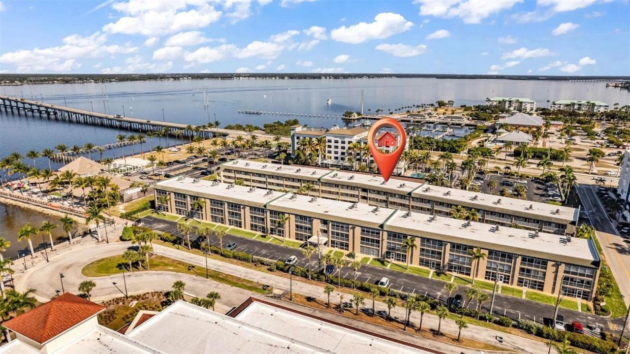 150 Harborside Avenue, Unit 209, Punta Gorda, FL 33950 Photo