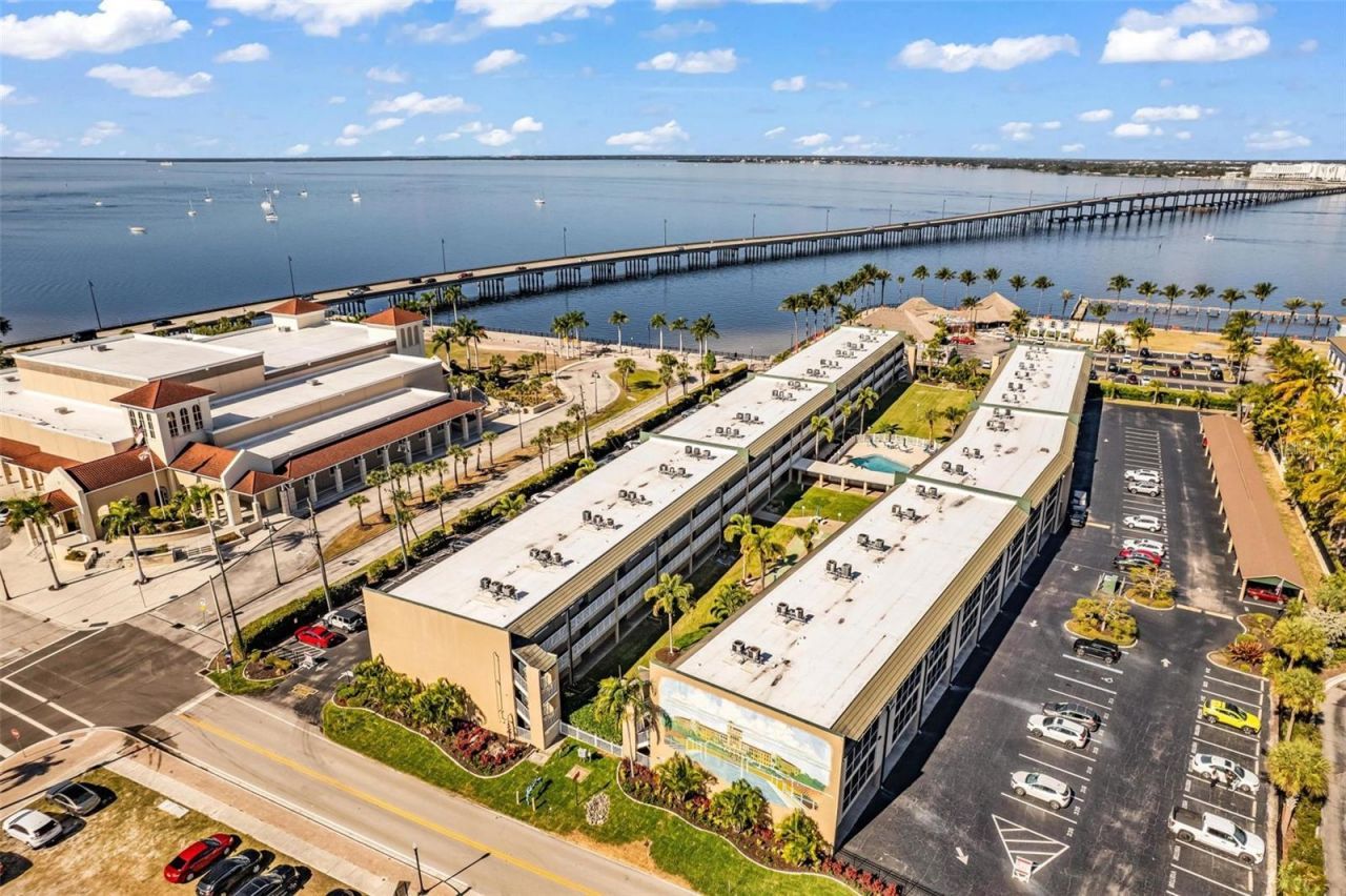 150 Harborside Avenue, Unit 209, Punta Gorda, FL 33950 Photo