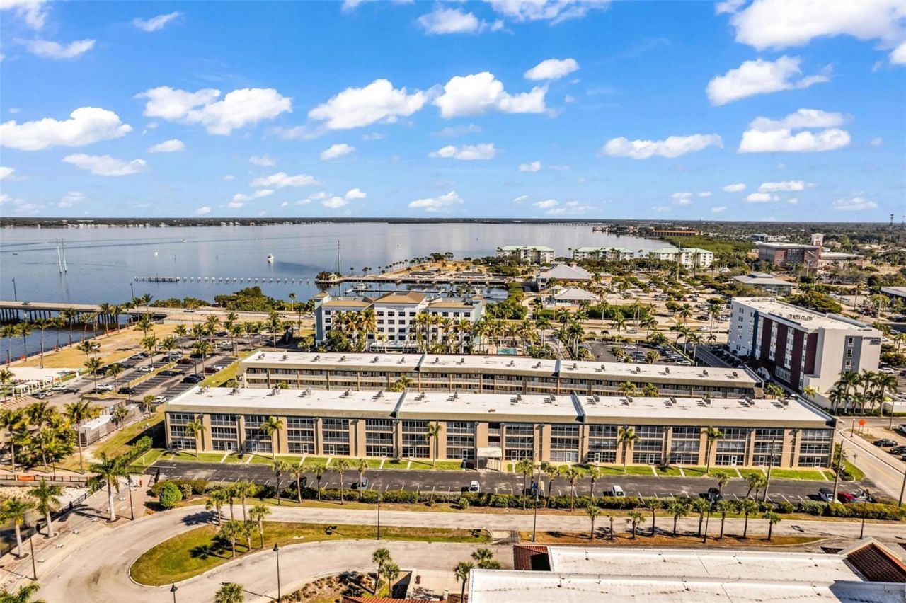 150 Harborside Avenue, Unit 209, Punta Gorda, FL 33950 Photo