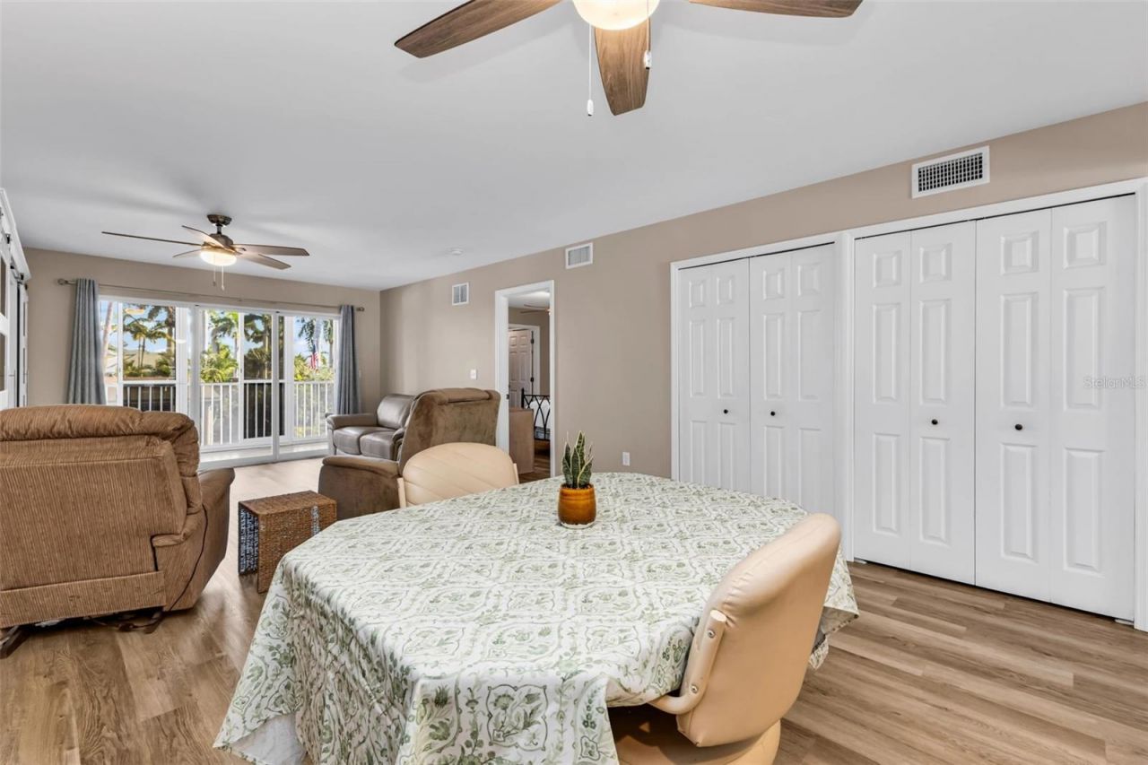 150 Harborside Avenue, Unit 209, Punta Gorda, FL 33950 Photo