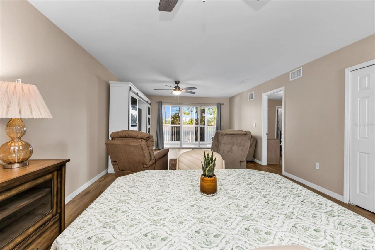 150 Harborside Avenue, Unit 209, Punta Gorda, FL 33950 Photo