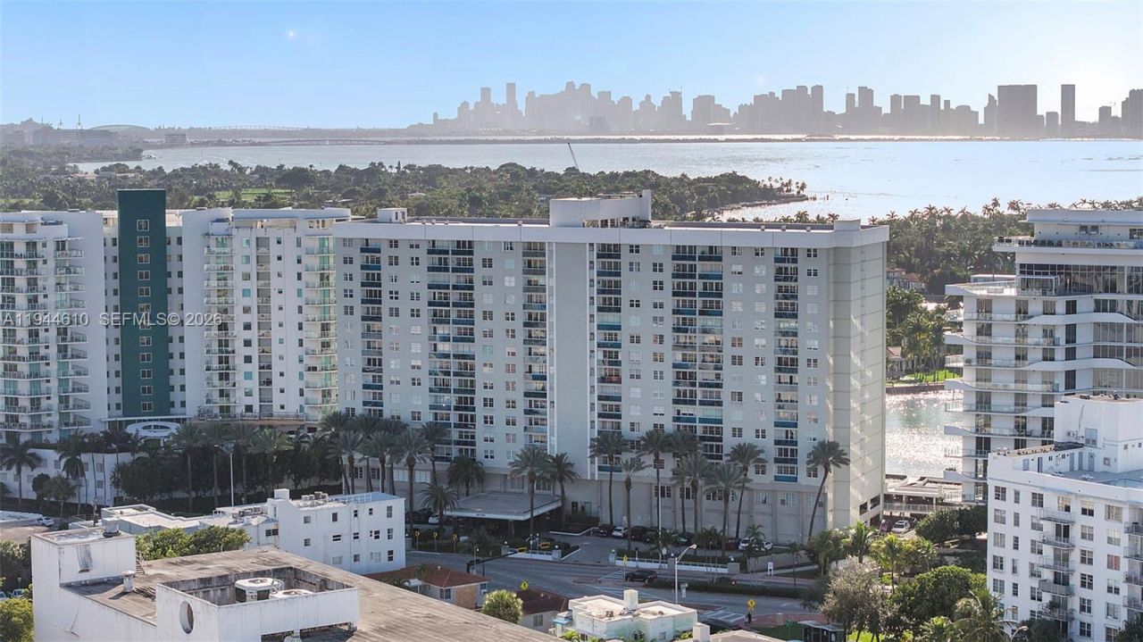 6770 Indian Creek Dr, Unit 14J, Miami Beach, FL 33141 Photo