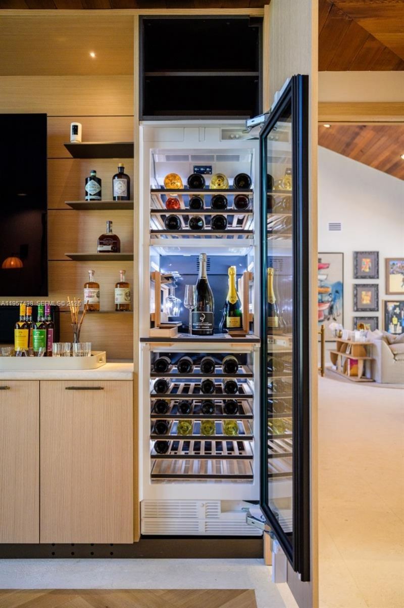 5902 SW 105th St, Pinecrest, FL 33156 Photo