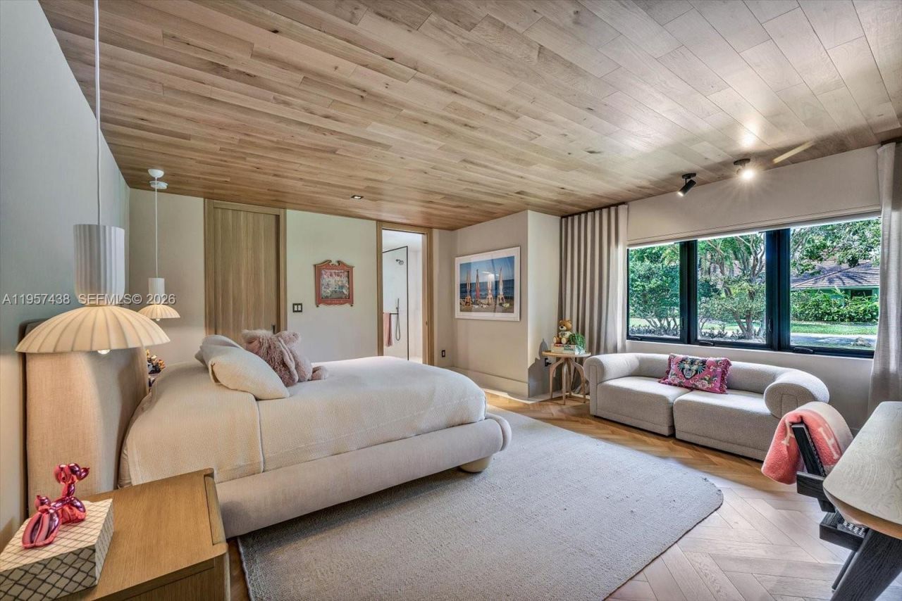 5902 SW 105th St, Pinecrest, FL 33156 Photo