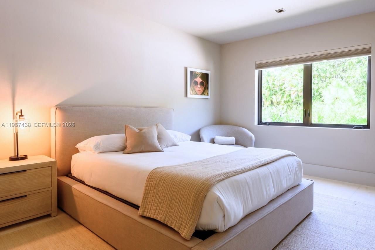 5902 SW 105th St, Pinecrest, FL 33156 Photo