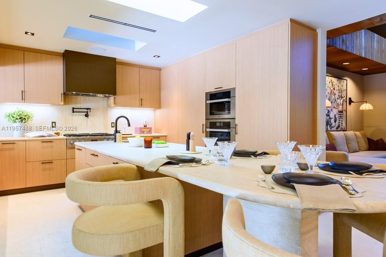 5902 SW 105th St, Pinecrest, FL 33156 Photo