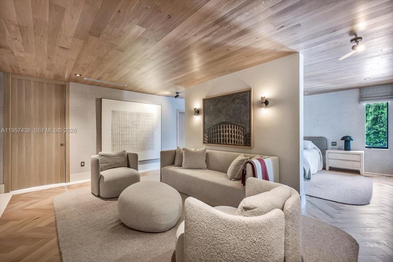 5902 SW 105th St, Pinecrest, FL 33156 Photo