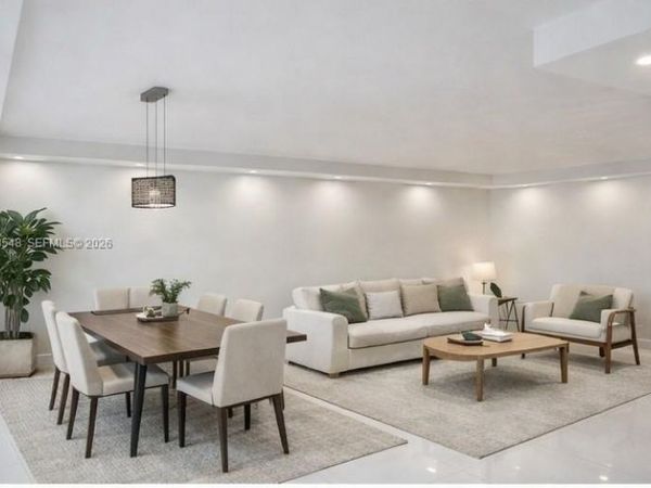 6911 Environ Blvd, Unit 1K, Lauderhill, FL 33319