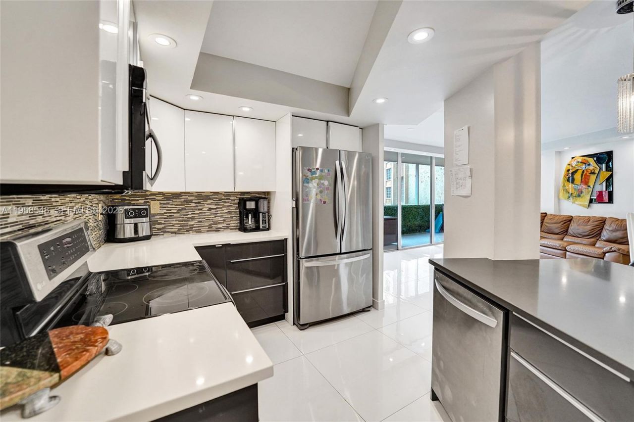 6911 Environ Blvd, Unit 1K, Lauderhill, FL 33319 Photo