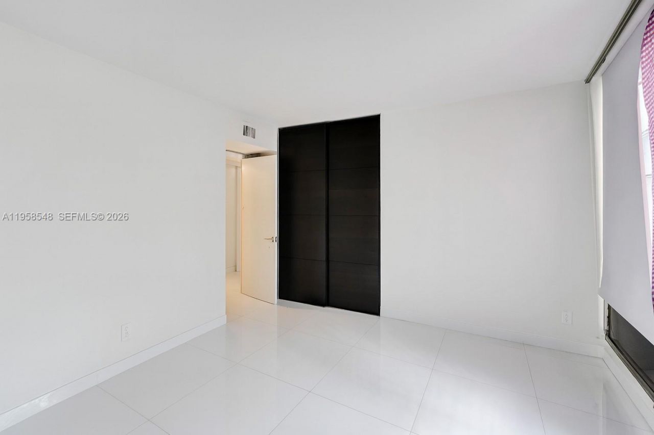 6911 Environ Blvd, Unit 1K, Lauderhill, FL 33319 Photo