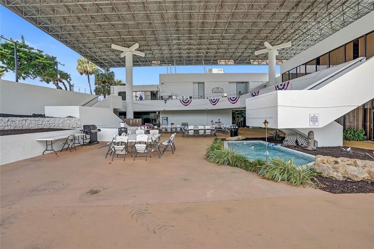 6911 Environ Blvd, Unit 1K, Lauderhill, FL 33319 Photo