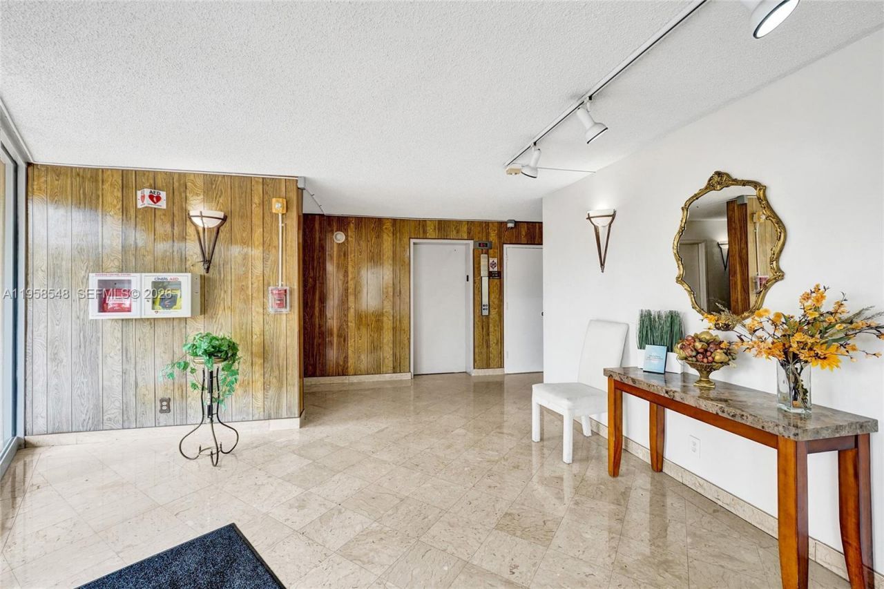 6911 Environ Blvd, Unit 1K, Lauderhill, FL 33319 Photo