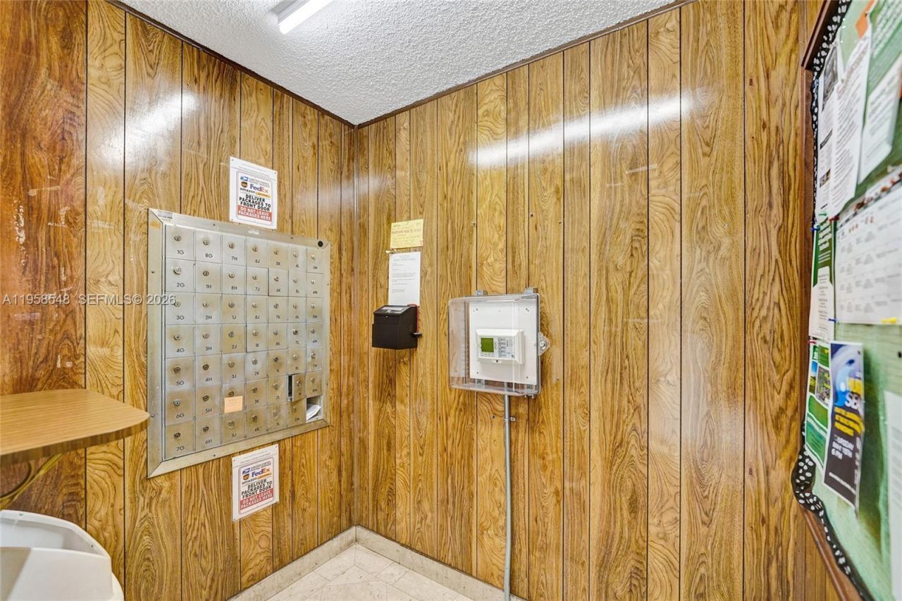 6911 Environ Blvd, Unit 1K, Lauderhill, FL 33319 Photo