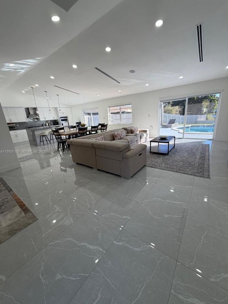 920 Monticello Ave, Unit 920, Davie, FL 33325 Photo